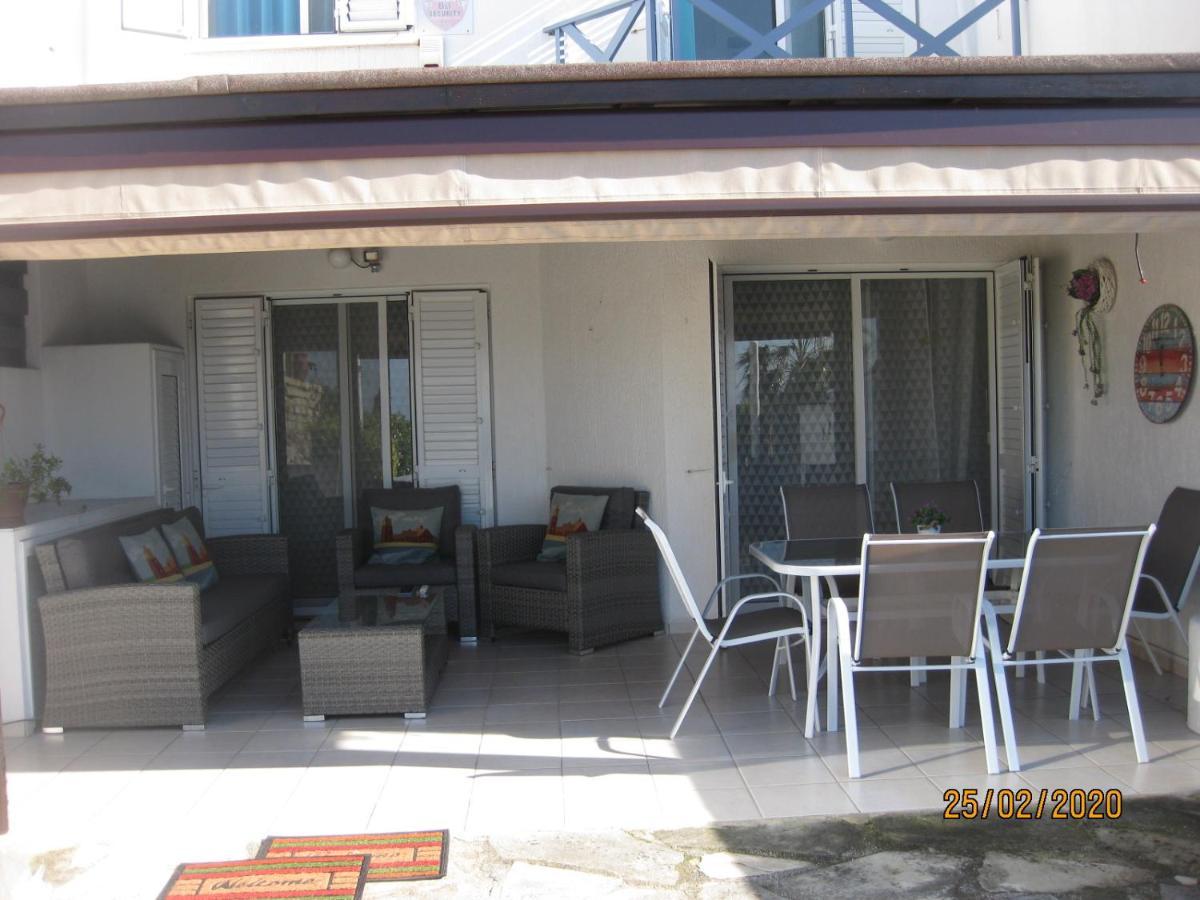 Klorakas Sea Front Villa Kristina מראה חיצוני תמונה